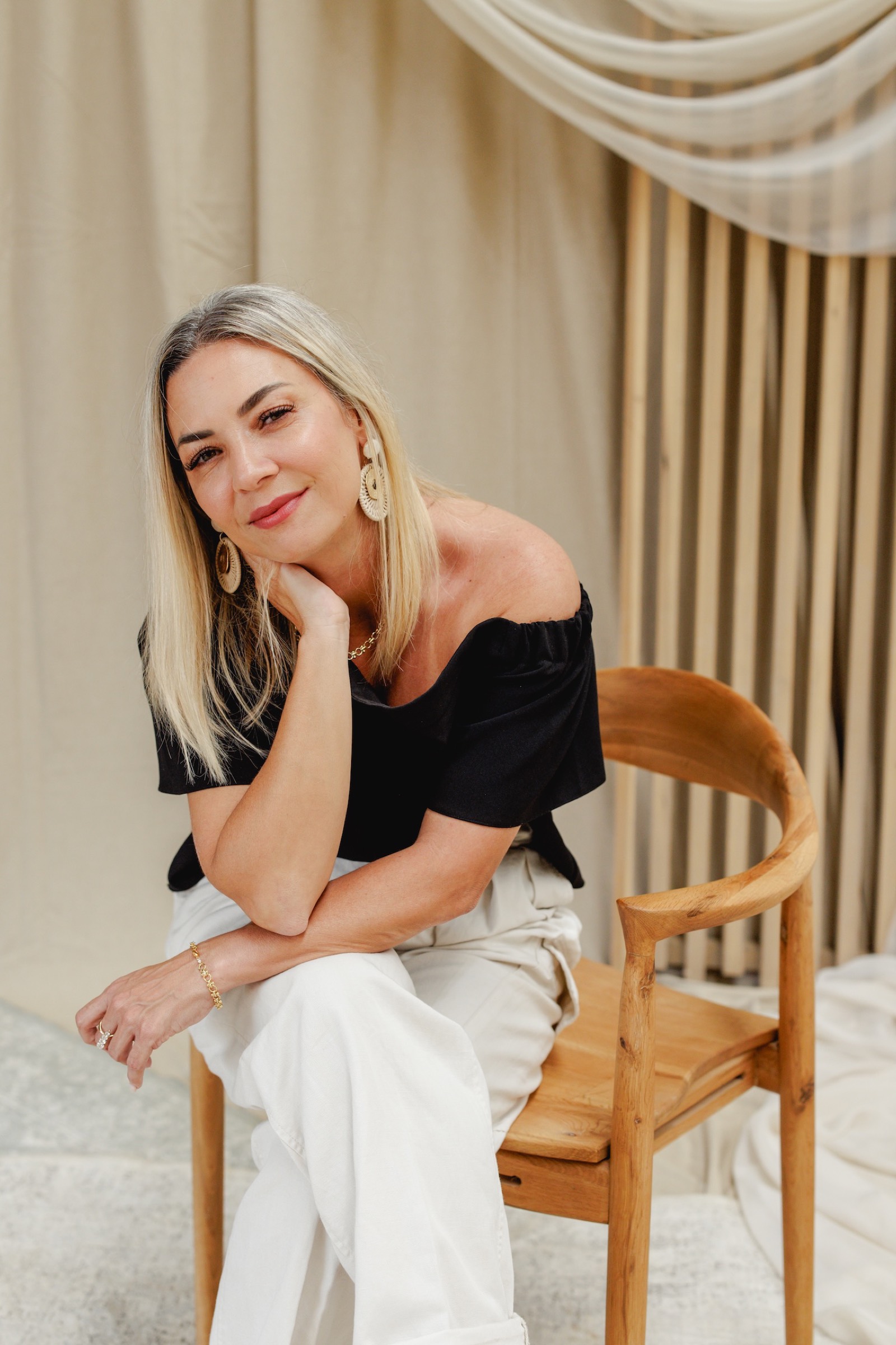 Gabi Lavor, Co-Founder and Creative Director of Canteiro Weddings